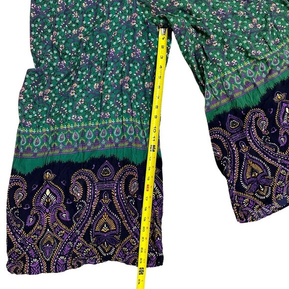 Urban Outfitters Smocked Floral Jumpsuit SZ XS Multicolor Wide Leg Boho NWT - Picture 9 of 10